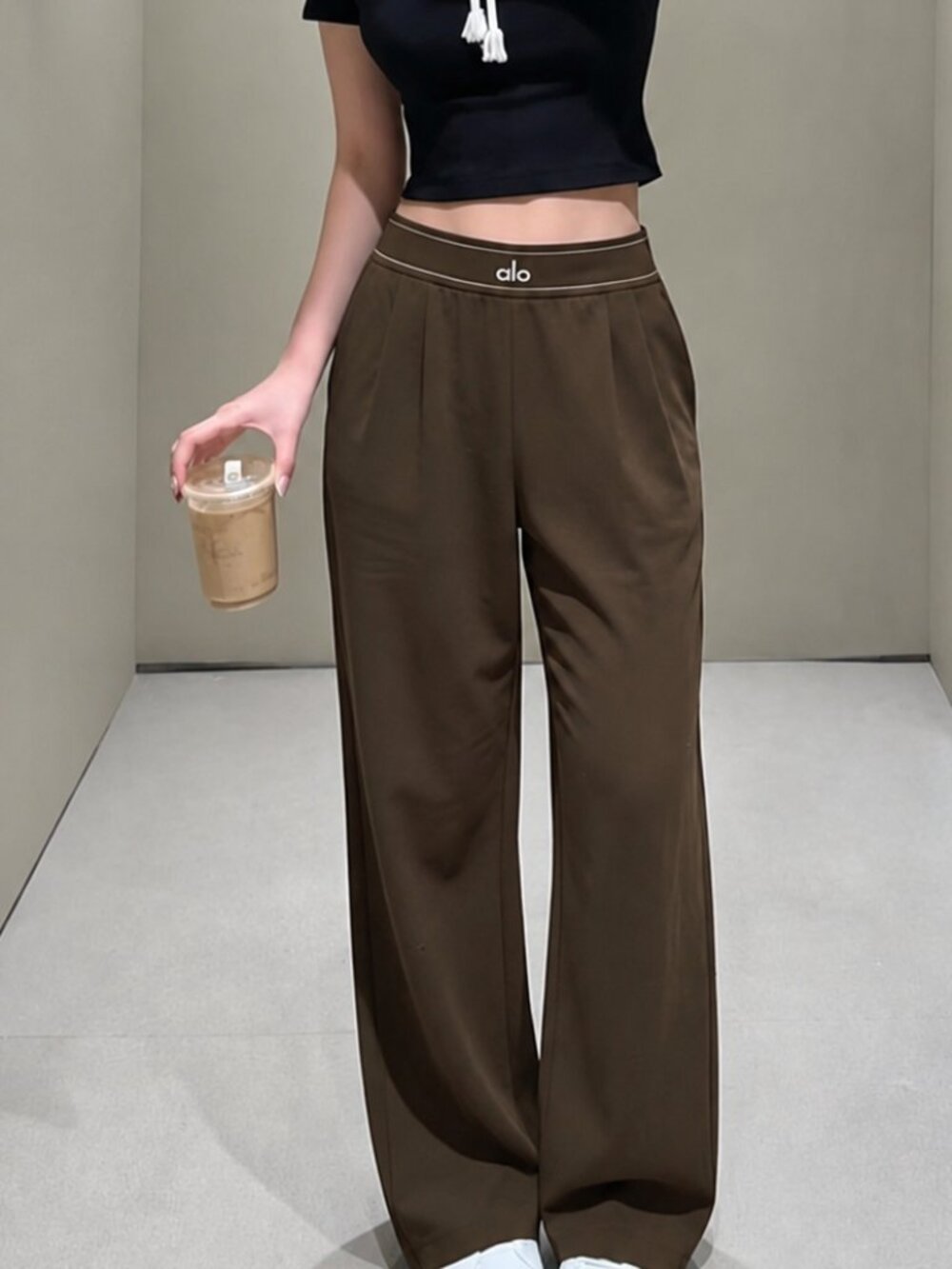 🛎ALO Yoga Suit Up Trouser Coffee Brown (Regular) 30-inch Inner Seam - Picture 7 of 8